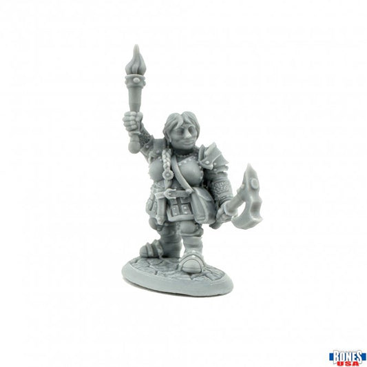 Reaper December Promotional Miniature - Hargret Ironthumb, Dwarf Heroine