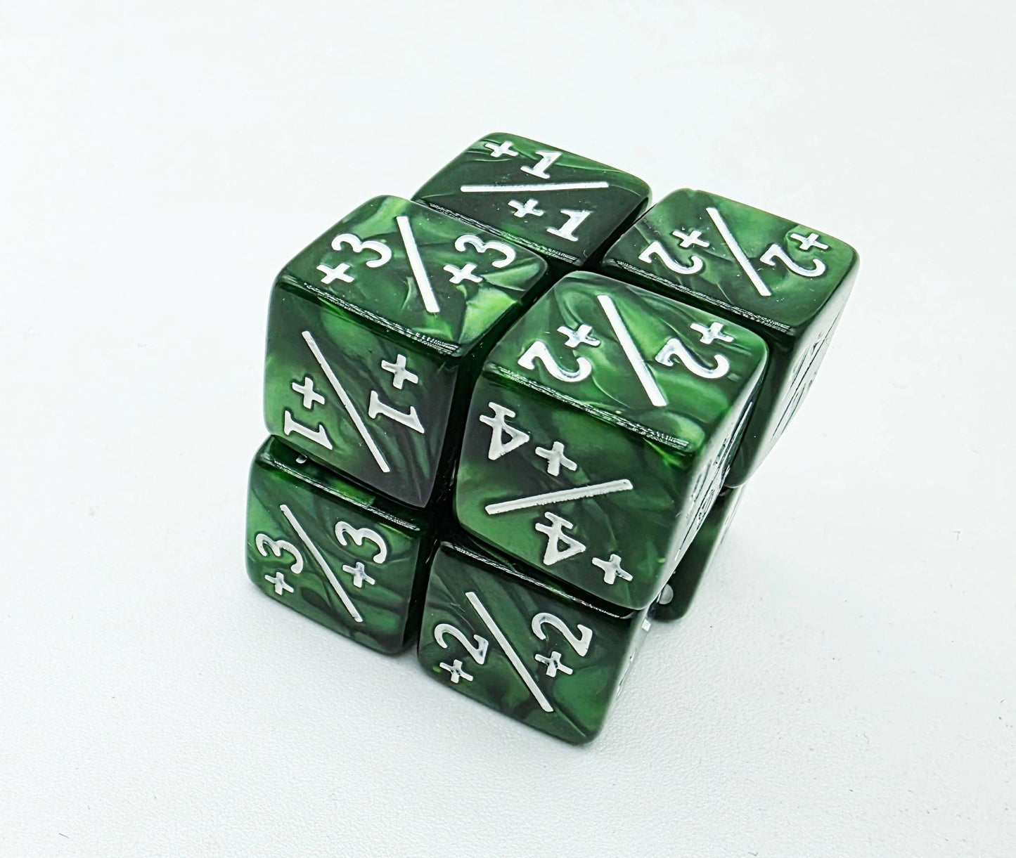 Pearl Green +1/+1 Magic Counters