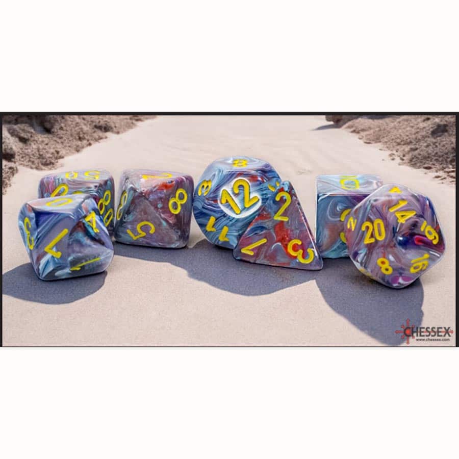 Festive: Mega-hedral Mosaic With Yellow (7 dice set)
